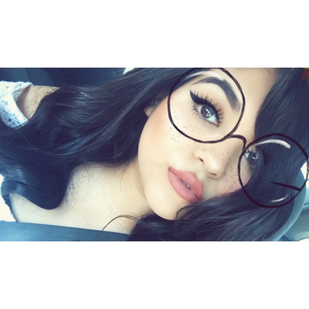 Meet your Posher, Deeanna